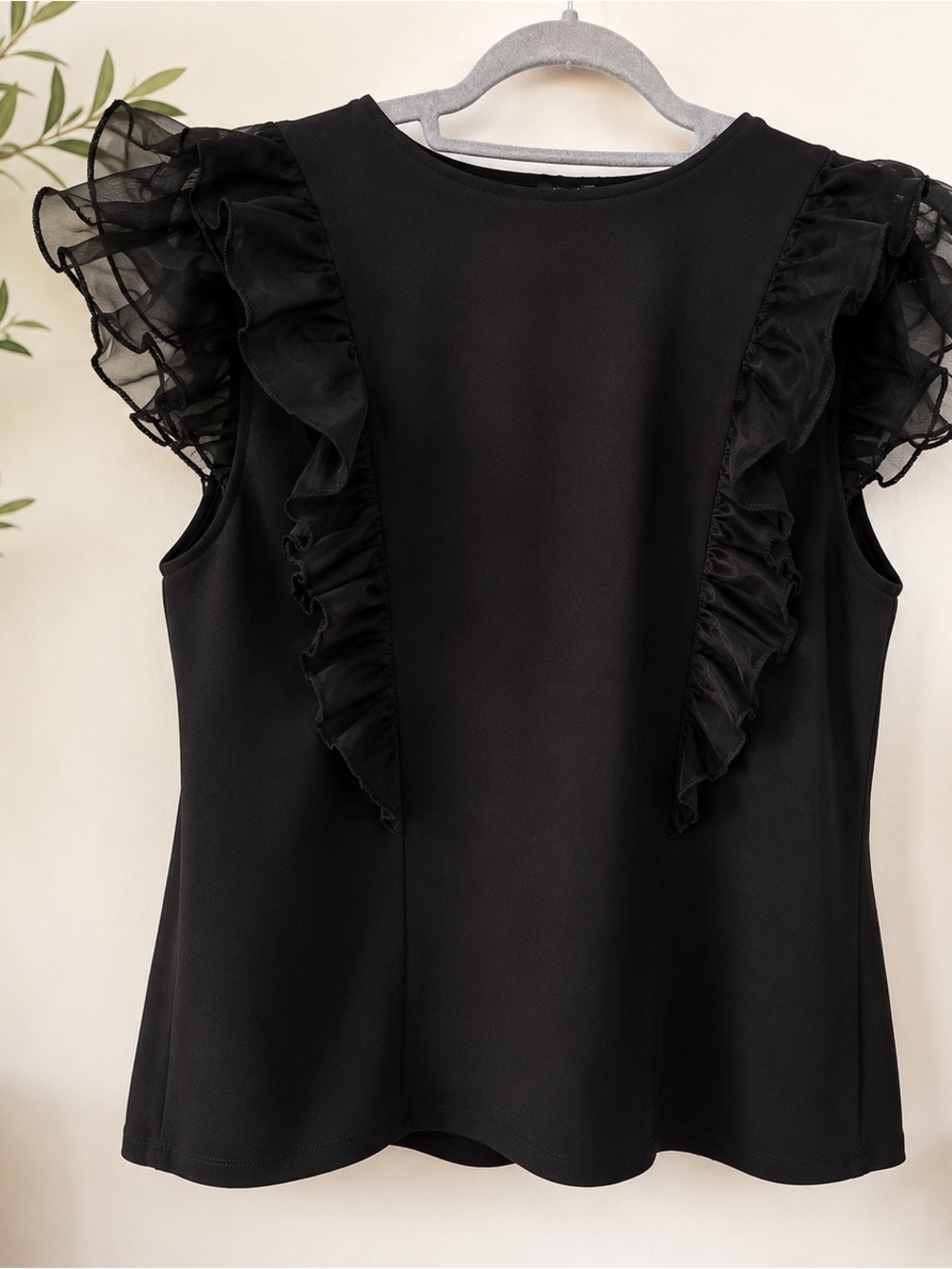 NWT Express Black Flutter Sleeve Ruffle Blouse